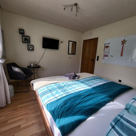 Cozy Charming Theresa Appartement Schmelz Buitenkant foto