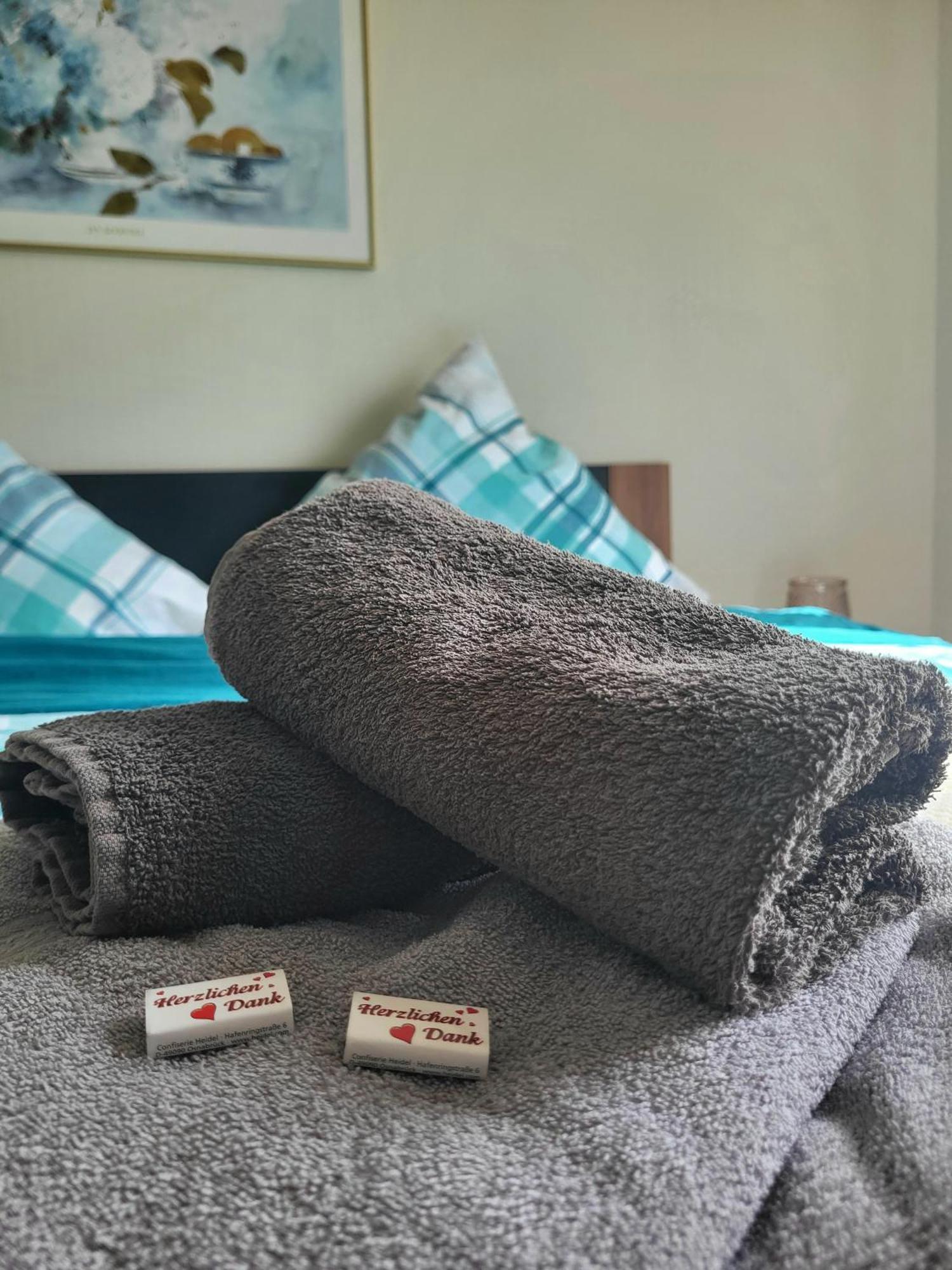 Cozy Charming Theresa Appartement Schmelz Buitenkant foto